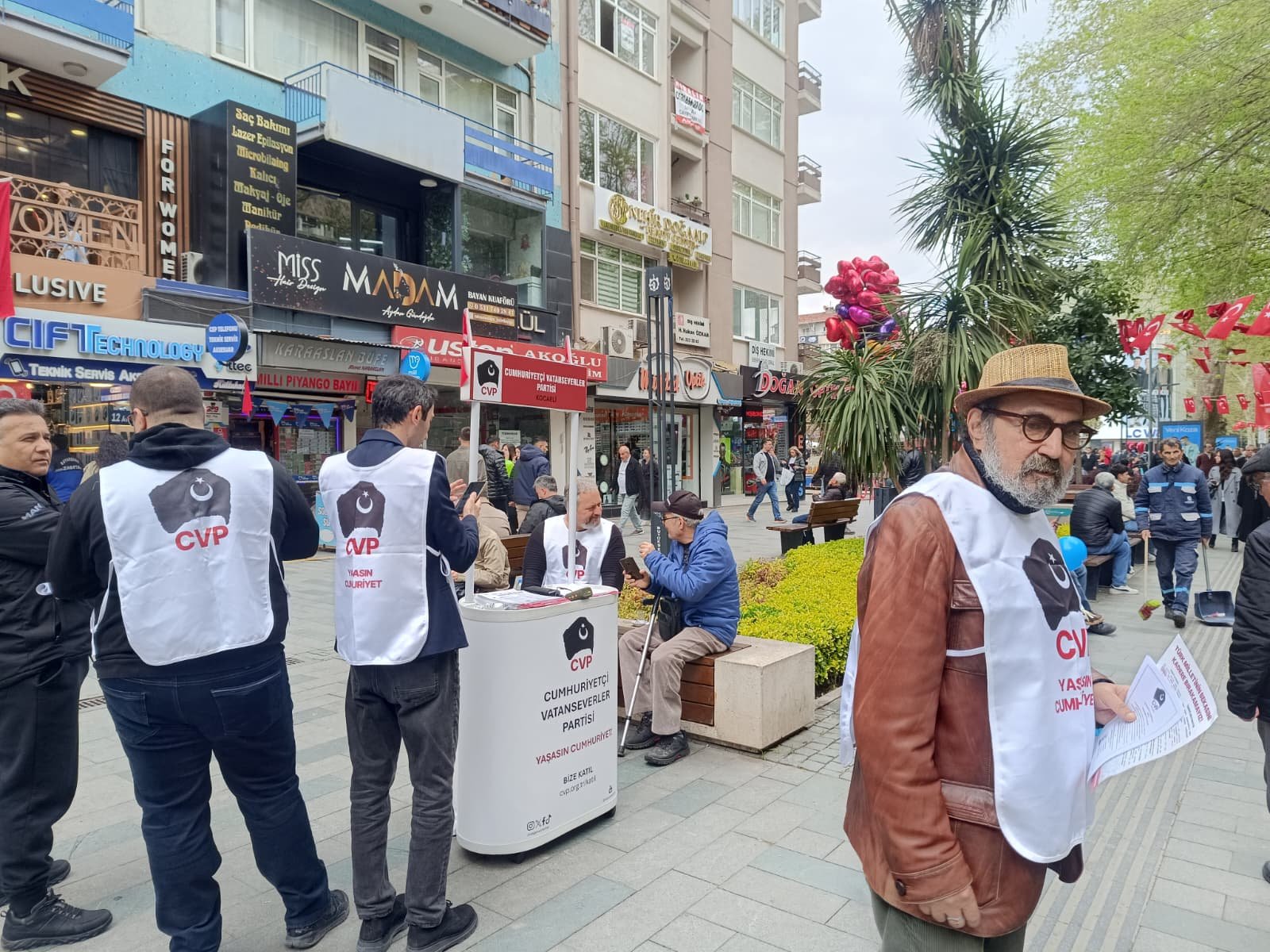 Whatsapp Image 2026 04 23 At 15.23.08-1