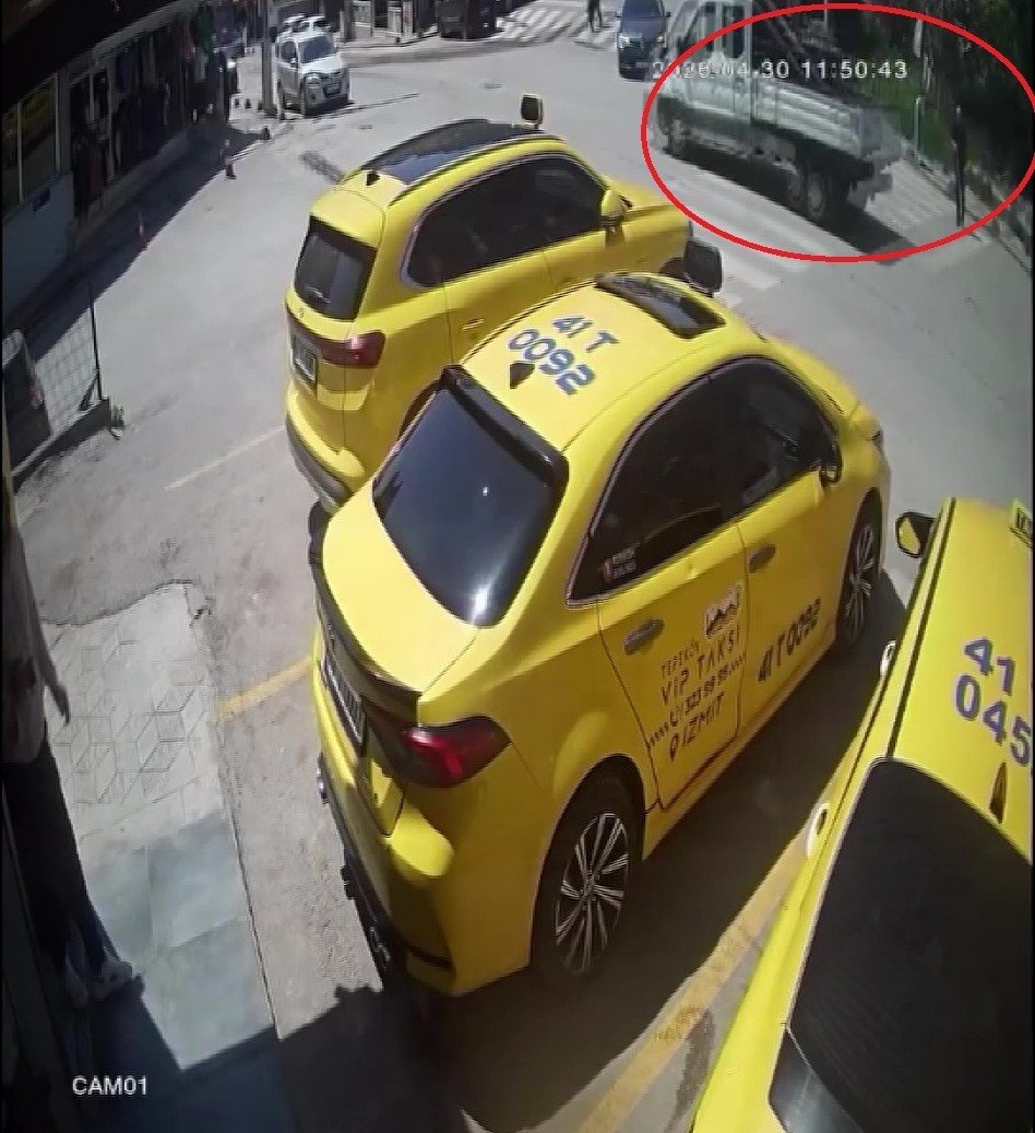 A W695371 01