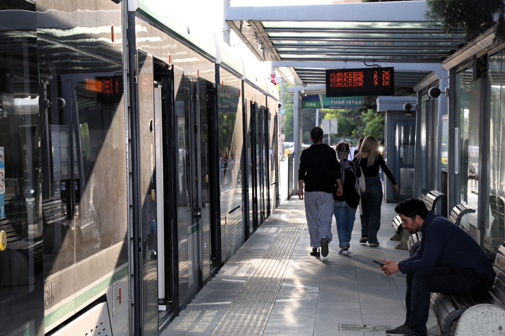 Çift Dizi Tramvay Ulaşıma Yeni Bir Soluk Getirecek (6)