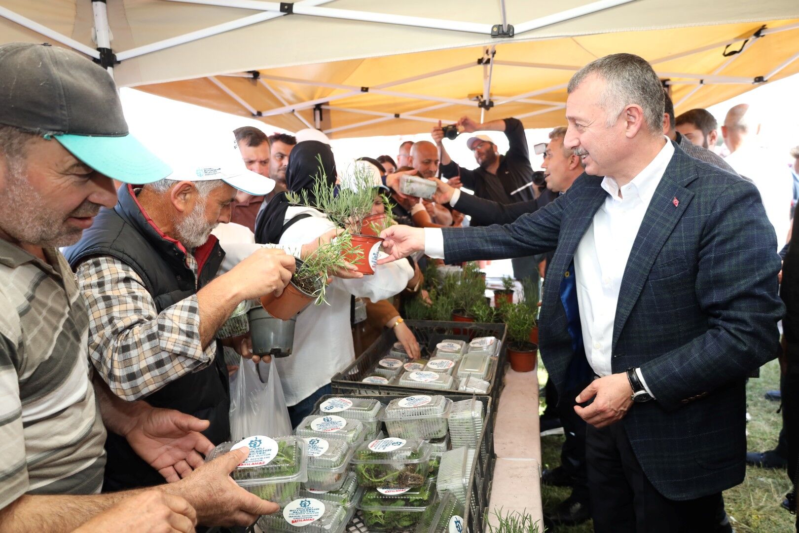 Çiftçinin Emeği Bu Şenlikte Taçlanacak (3)