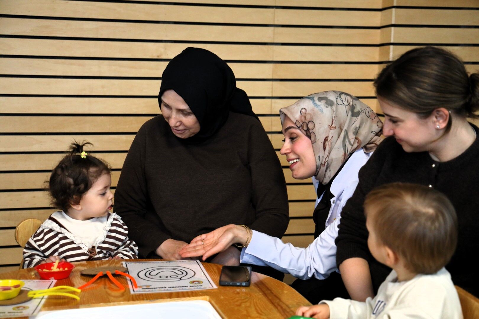 Ebeveynli Oyun Grubuna Ailelerden Yoğun Ilgi (11) (Büyük)