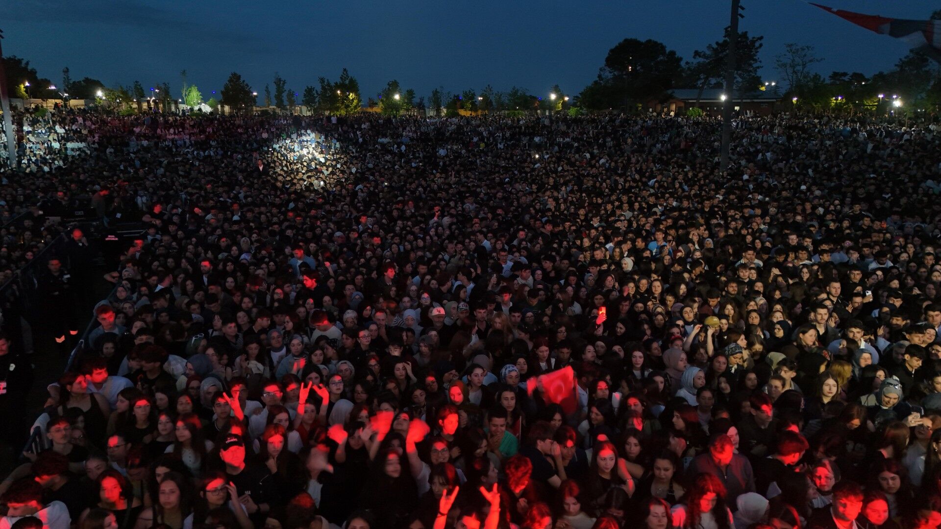 Enfest Gebze’yi Fatma Turgut Coşturdu (2) (Büyük)
