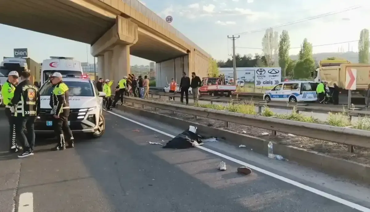 Feci Motosiklet Kazasi 17 Yasindaki Genc Kiz Hayatini Kaybetti 3