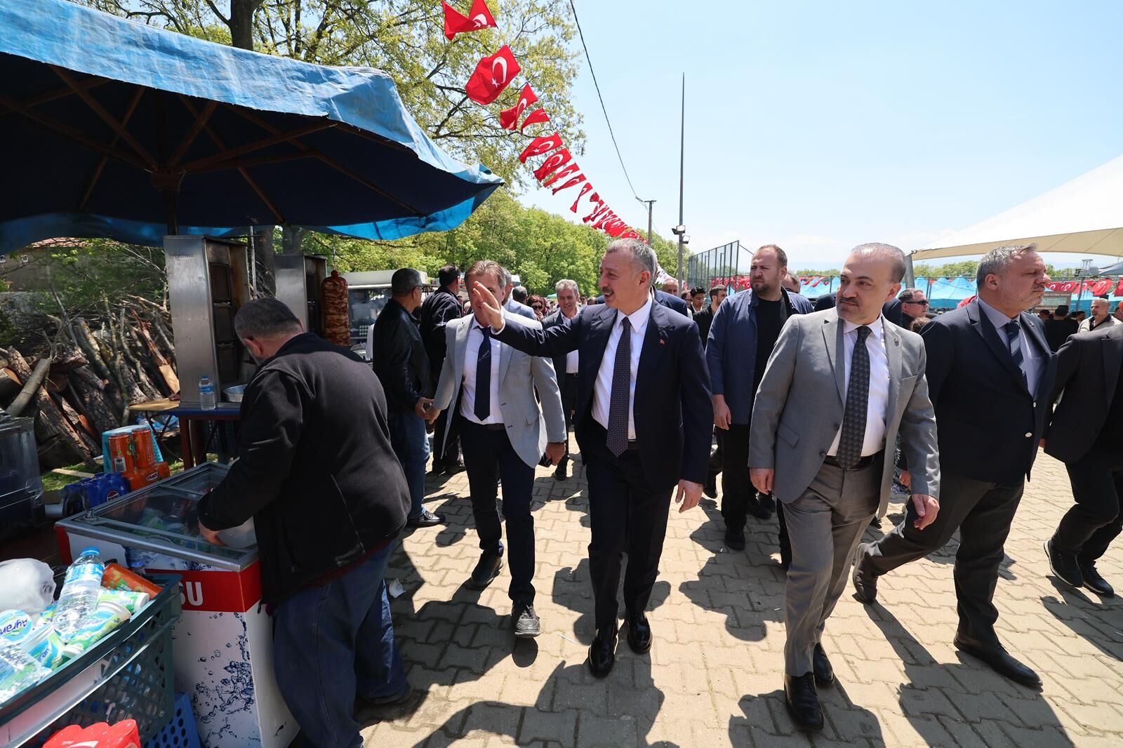 Gelin Tanış Olalım, Işi Kolay Kılalım (13)