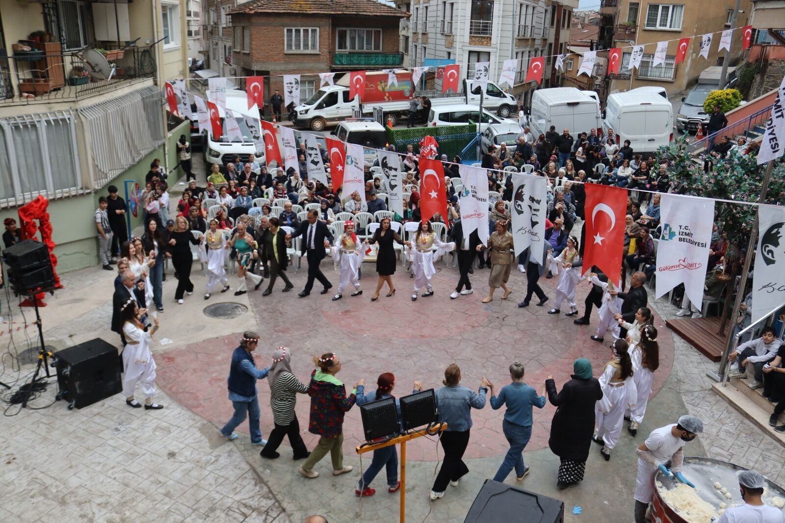 Hıdırellez Şenliğinin Son Günü Kertil Tekke Meydanında Coşkuyla Yaşandı (10)