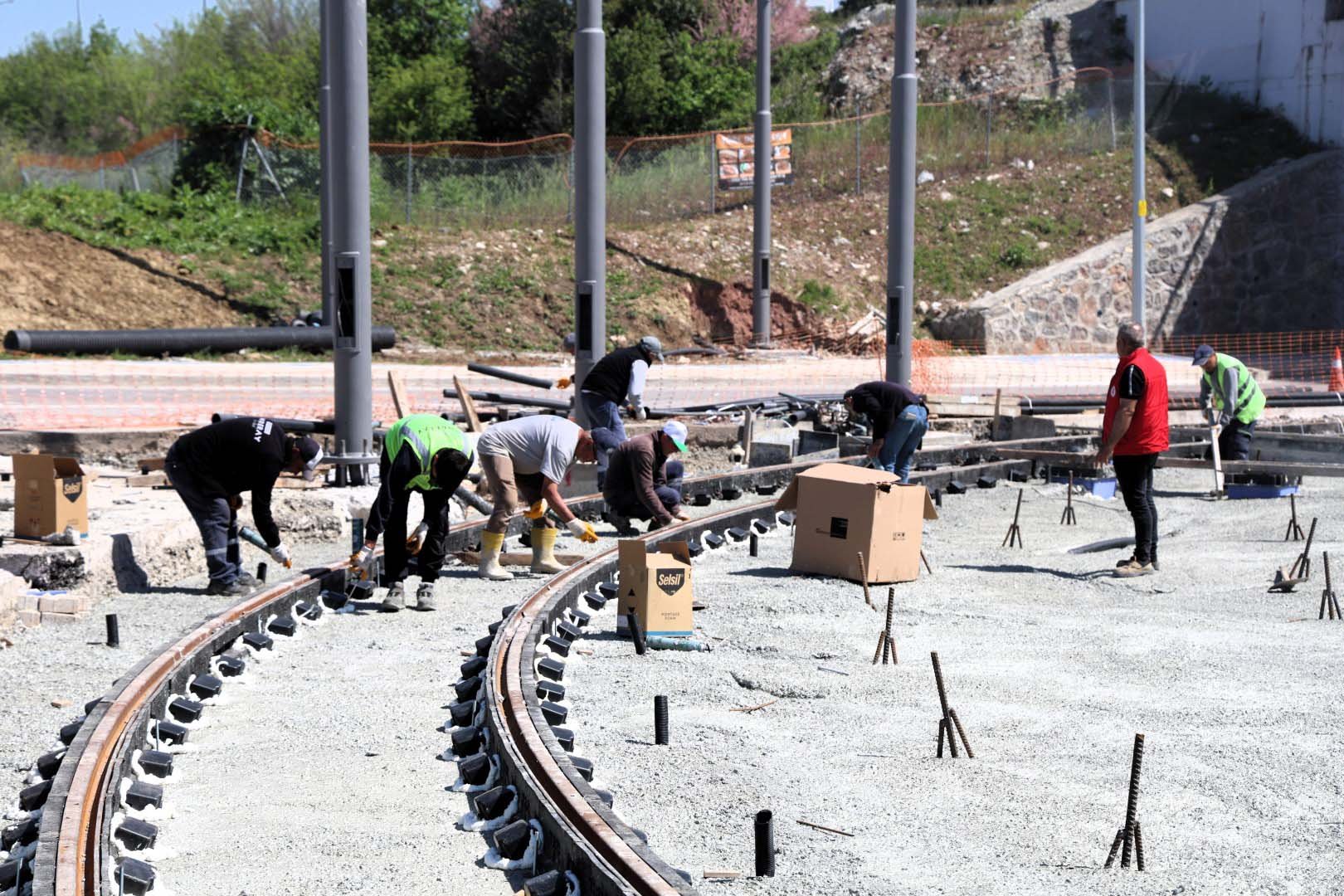 Kartepe Tramvay Hattı'nda Ilk Istasyon Tamam (17) (Büyük)