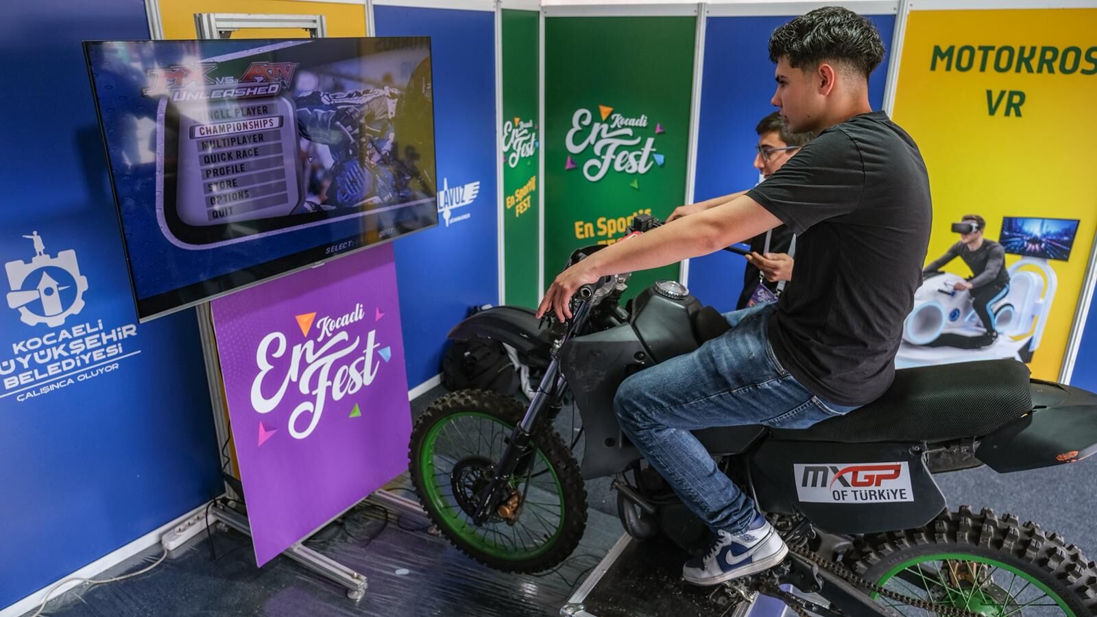 Kocaeli Gençliği Enfest’e Akın Ediyor (14)