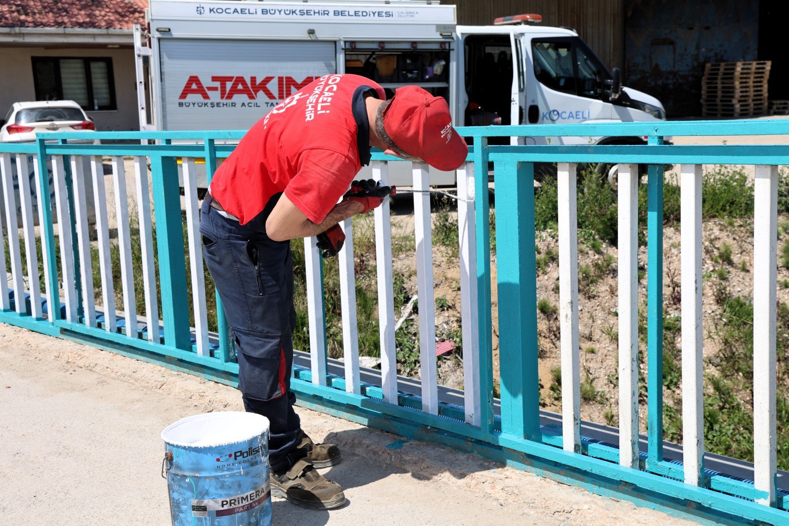 Korkuluklar, Büyükşehir'le Pırıl Pırıl (3) (Büyük)
