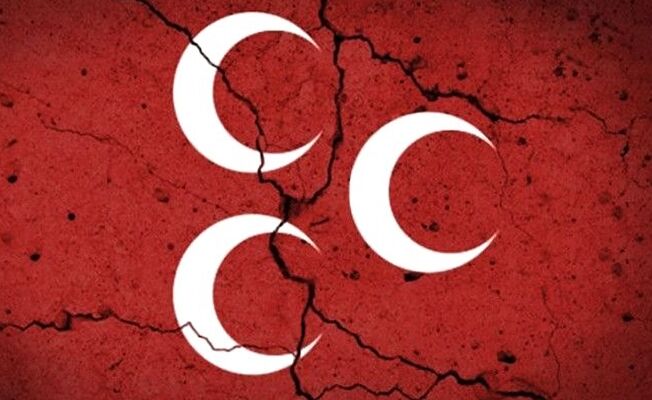 MHP Kocaeli'de ki Tüm Teşkilat Görevden Alındı!
