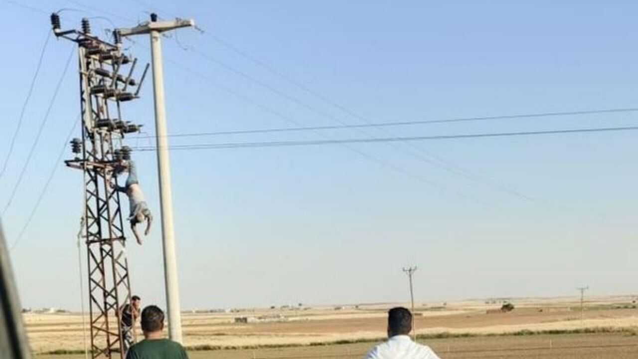 Elektrik Akımına Kapıldı, Direkte Asılı Kaldı! (2)