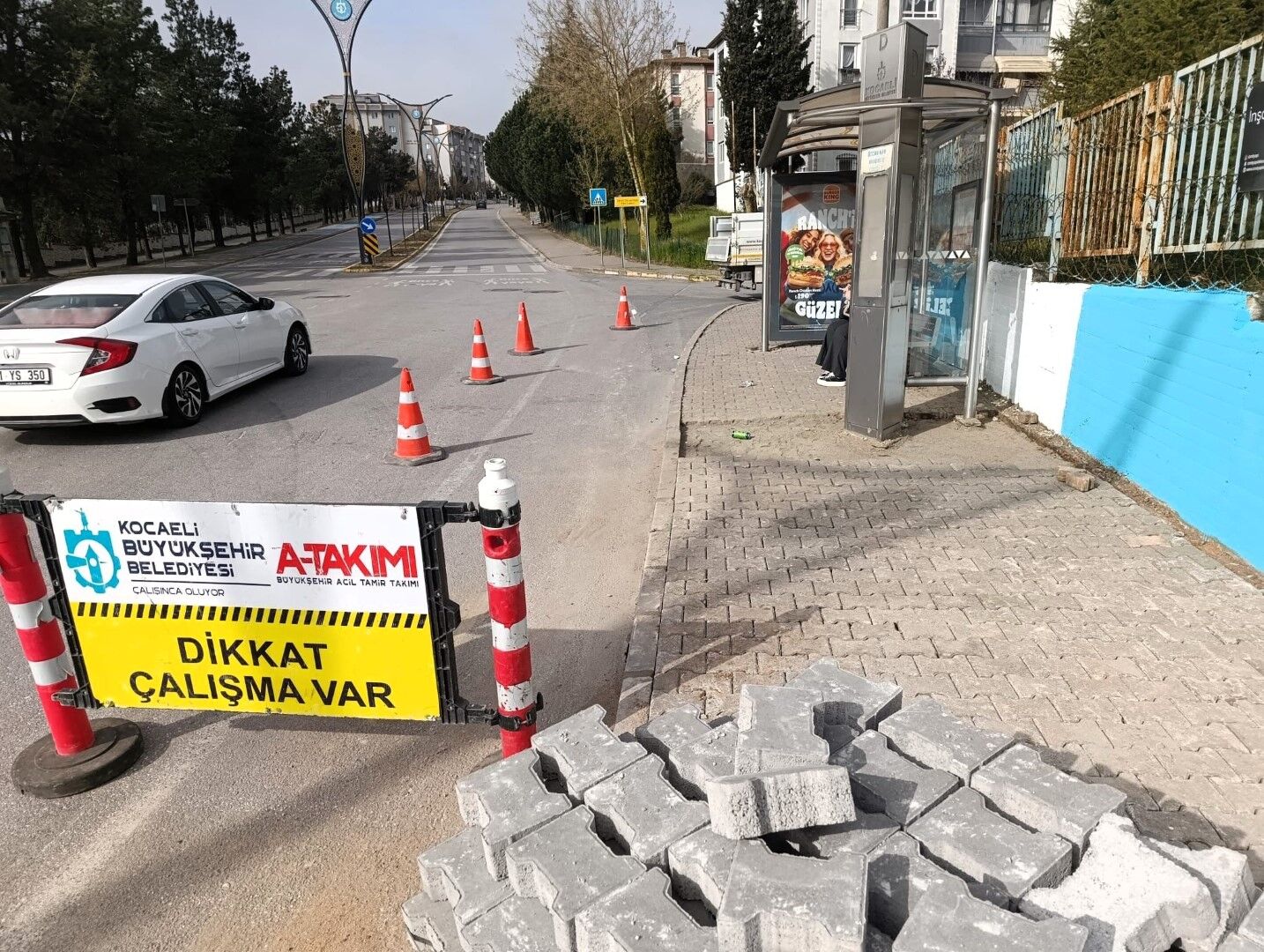 İzmit 17 Ağustos Bulvarı Baştan Sona Yenileniyor (2)