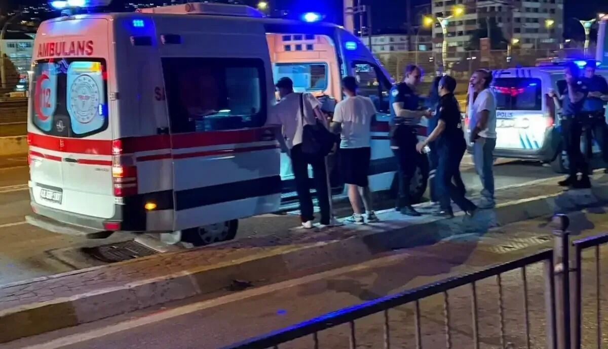 İzmit Halkevi'nde İntihar Girişimi! (1)