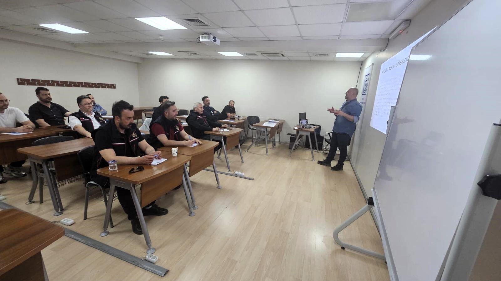 Kocaeli İtfaiyesi’nde Güvenlik Farkındalığı Güçleniyor (2)