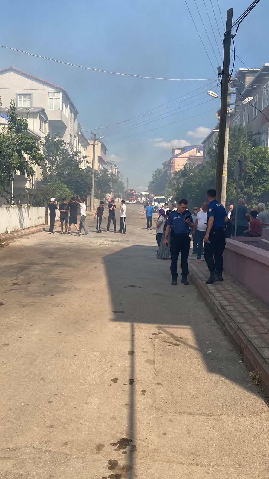 Kocaeli'de Korkunç Yangın! 50 Ev Tahliye Edildi (4)