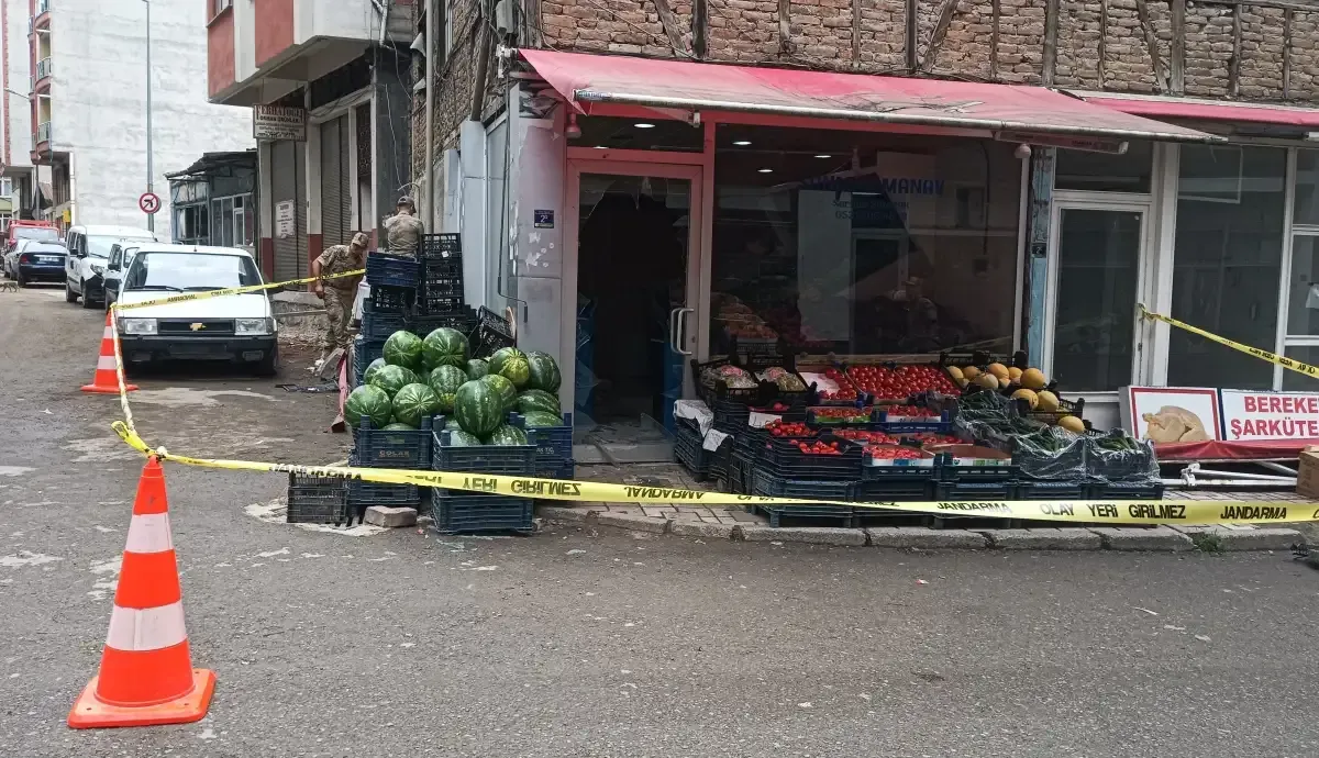 Tartistigi Esini Oldurup Minibus Soforunu Bicakladi 1