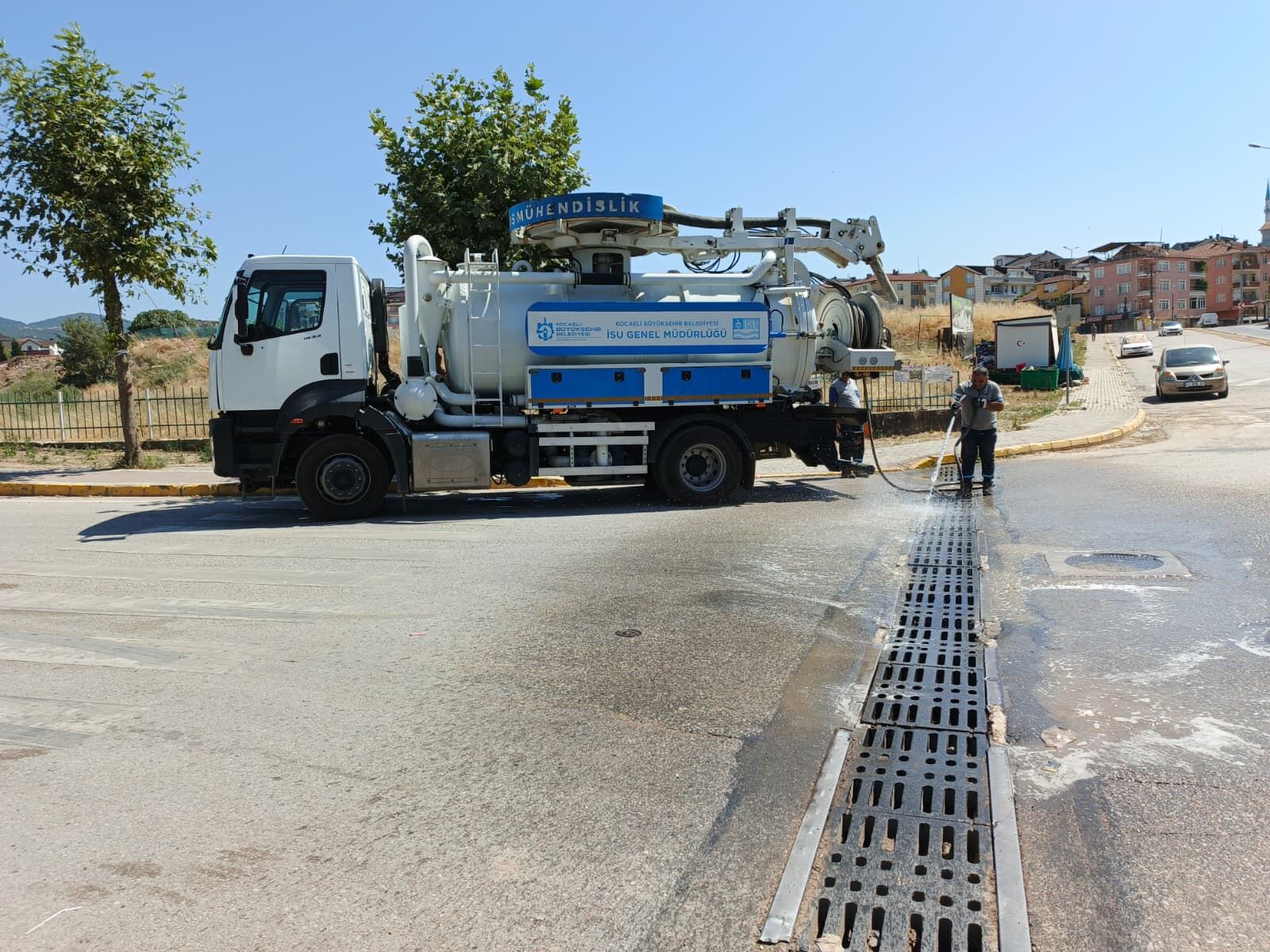 Büyükşehir, Sağanak Öncesinde Teyakkuza Geçti (9)