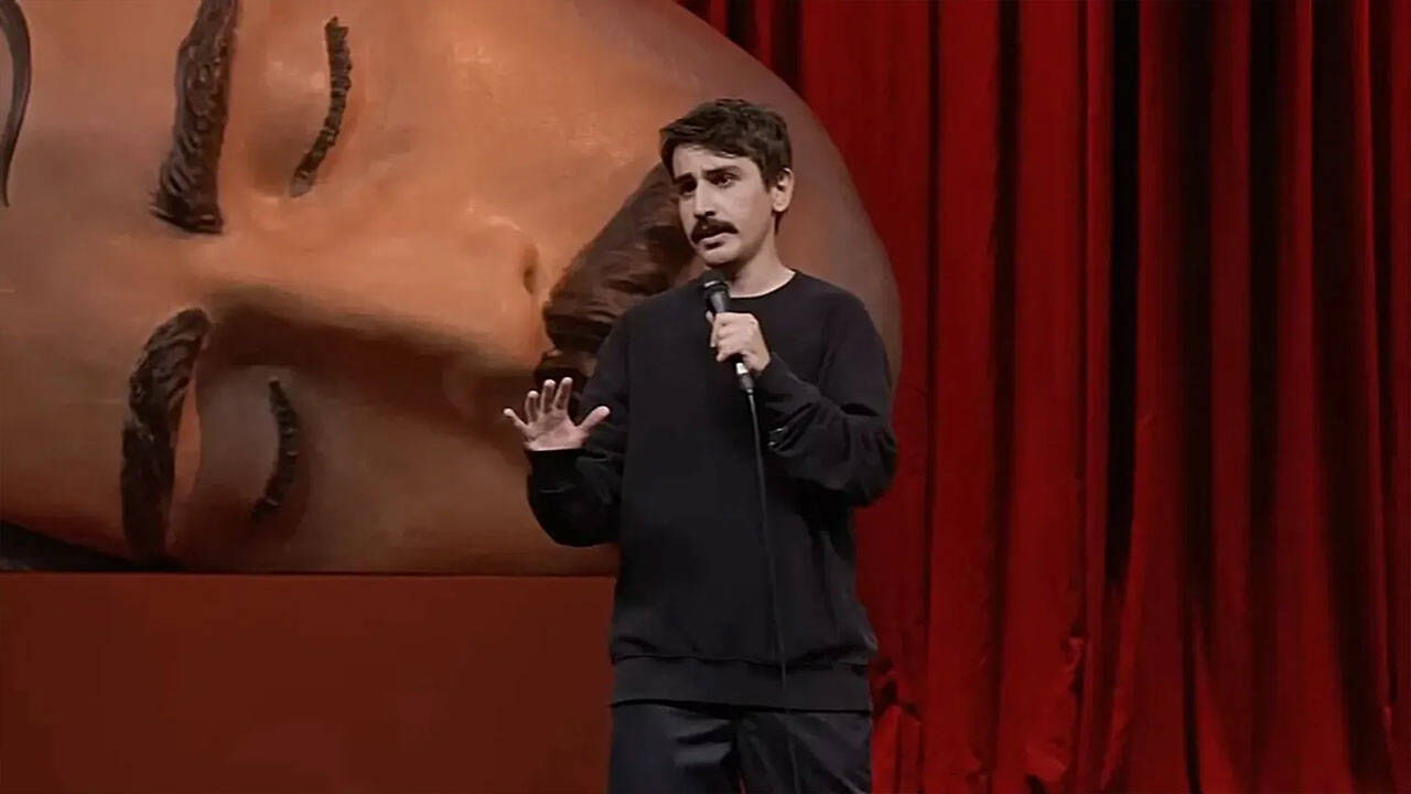 Deniz Goktas In Stand Up Gosterisi Olu Deniz 10 Milyon Goruntulenmeyi Asti
