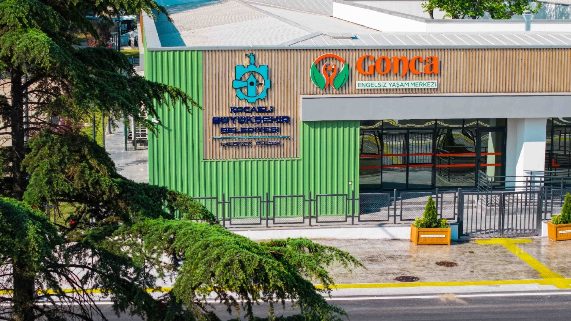 Gonca Engelsiz Yaşam Merkezi (Büyük)