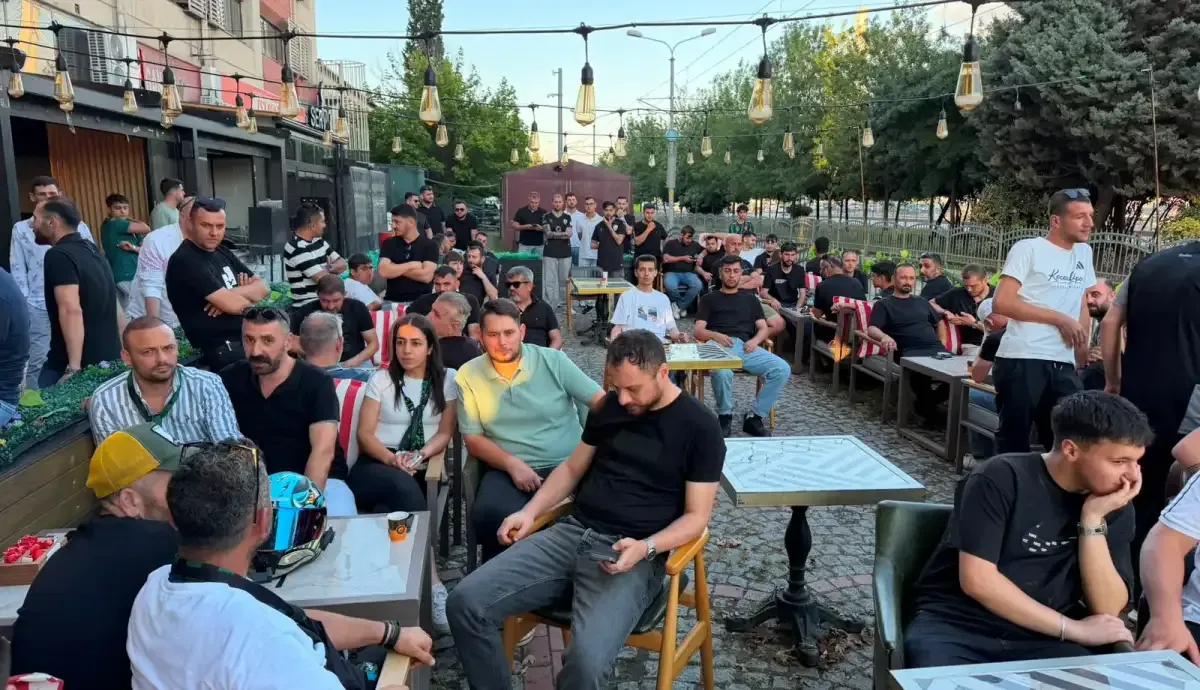 Hodri Meydan Ilk Toplantisini Yapti Deplasmanda Bilet Yok Tribunde Gorsel Solen Var Kocaeligundem 5