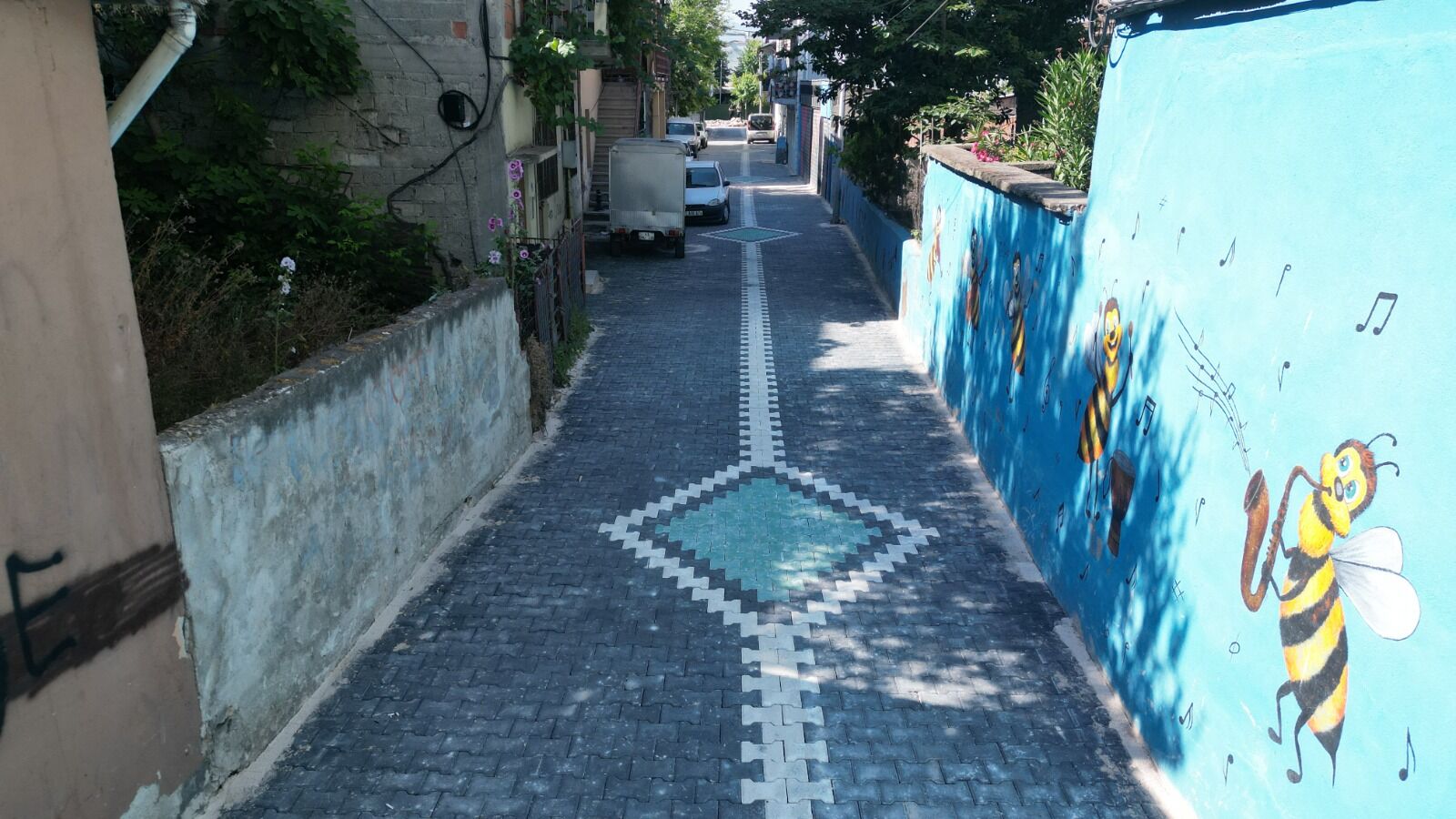 İzmit Belediyesi Paşa’da 5 Ayrı Noktada Yol Ve Kaldırımları Yeniliyor (12)