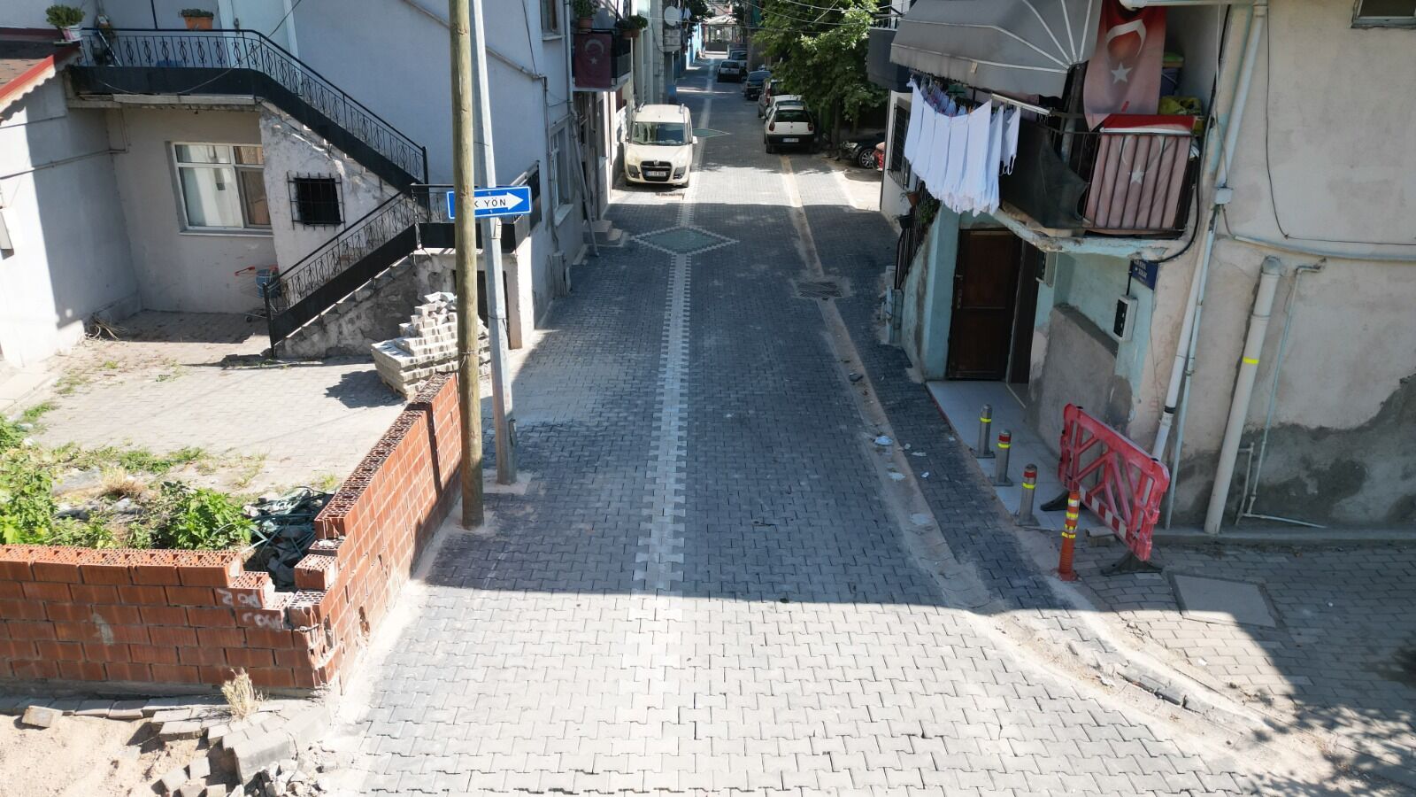 İzmit Belediyesi Paşa’da 5 Ayrı Noktada Yol Ve Kaldırımları Yeniliyor (3)