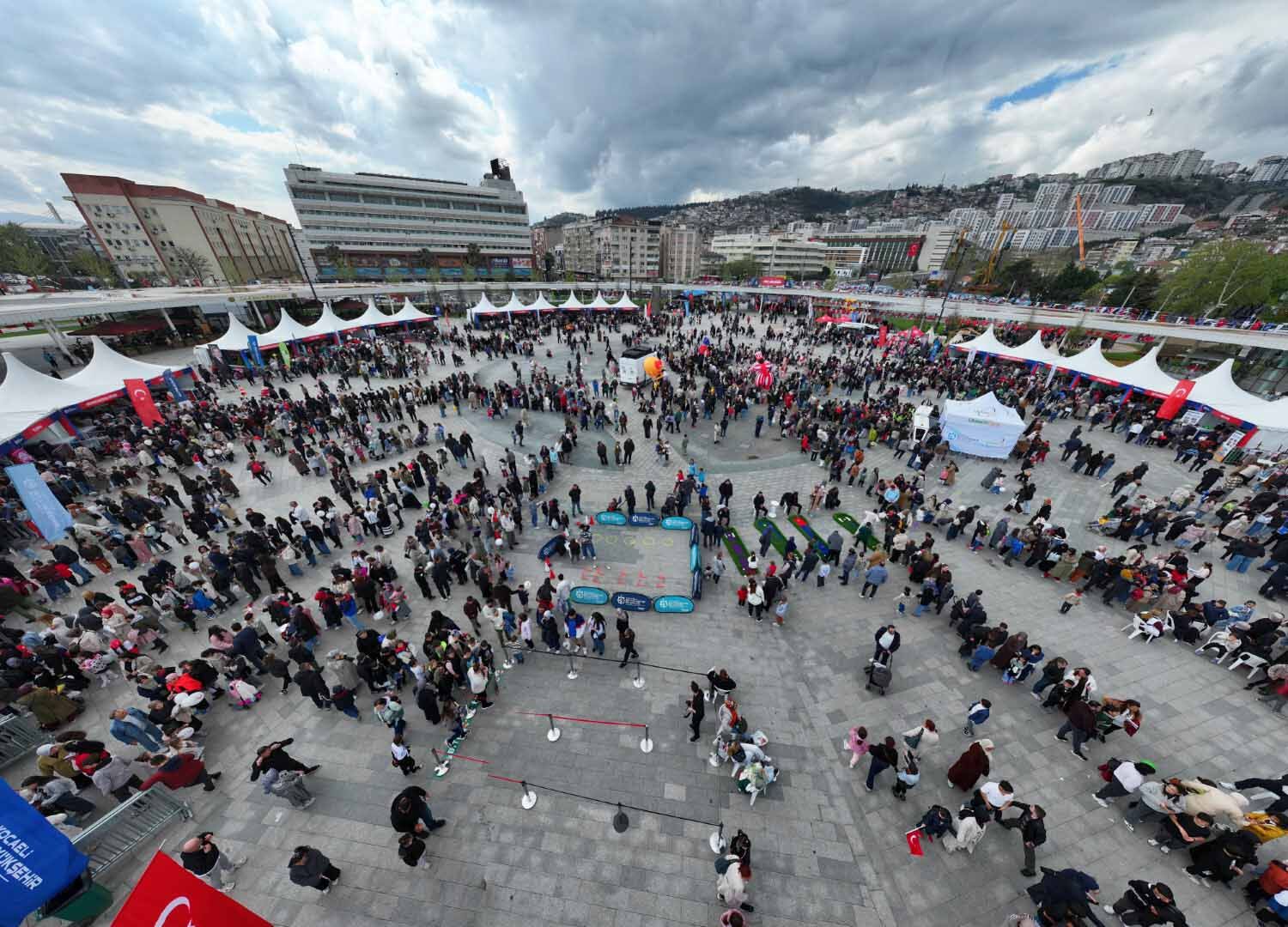 İzmit Milli İrade Meydanı (6)