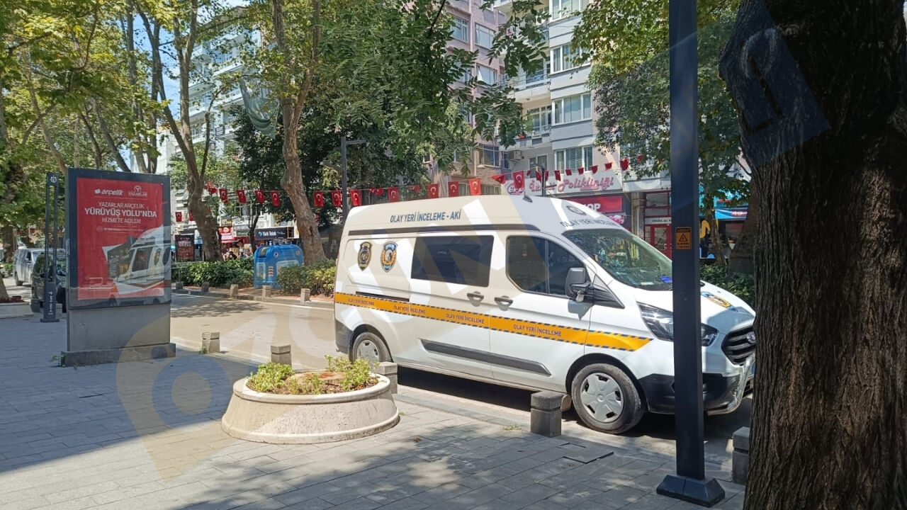 İzmit'te Okul Yanında Çığlık Ve Silah Sesleri (1)