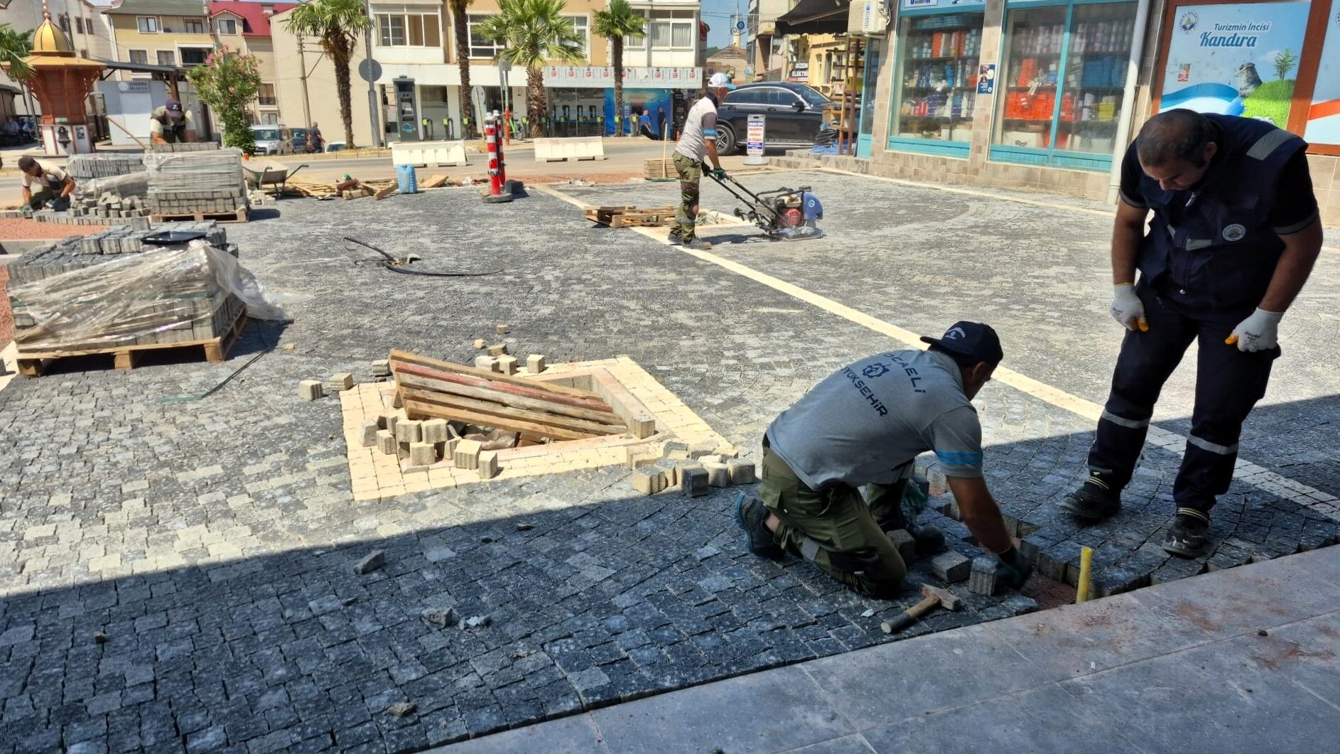 Kandıra’ya Modern, Güvenli Ve Konforlu Meydan (4)
