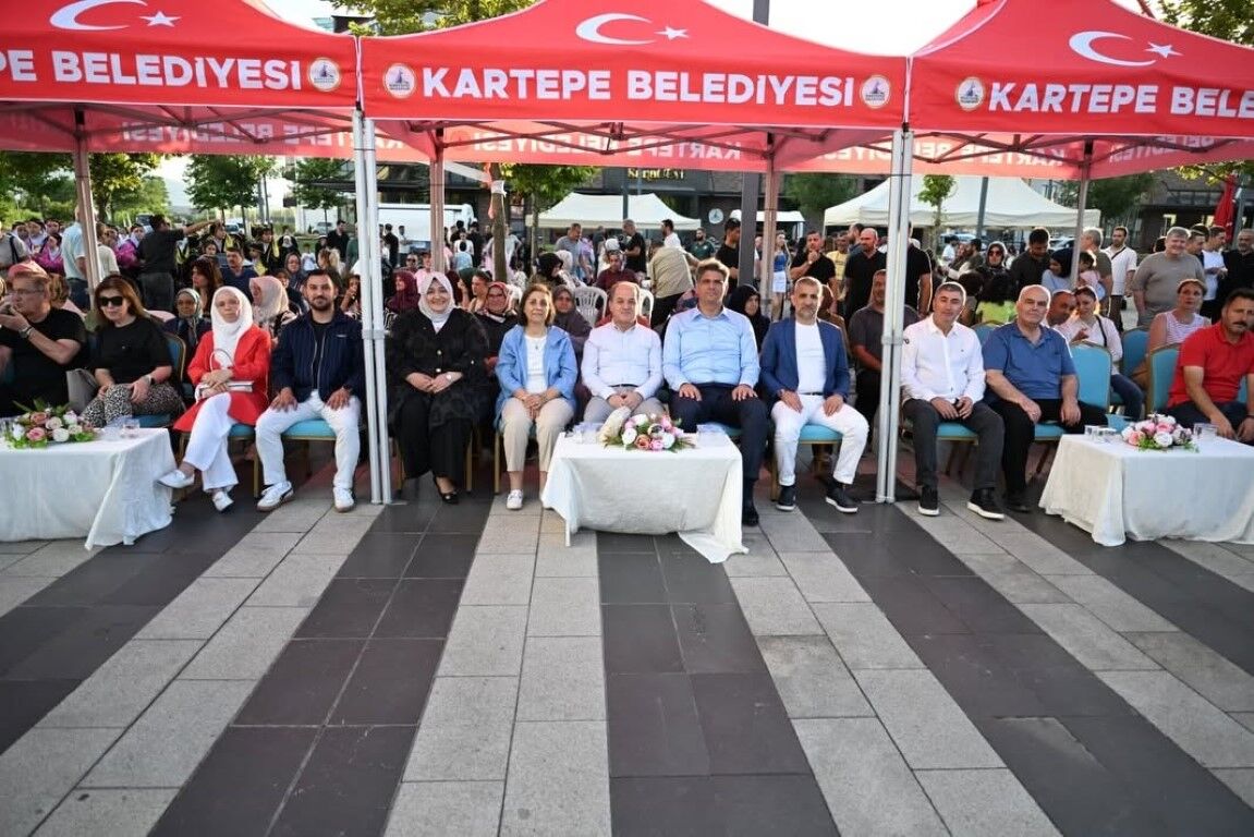 Kartepe'de Balkan Kültürü Coşkusu Yaşandı (19)