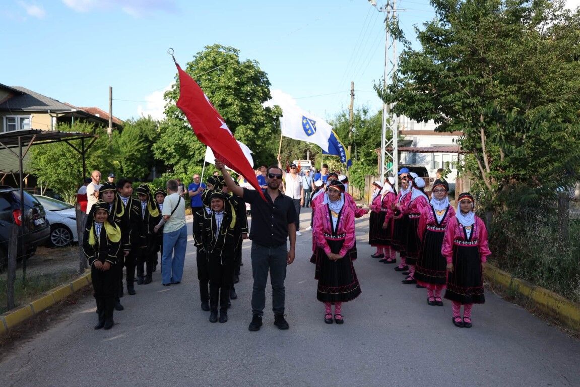 Kartepe'de Balkan Kültürü Coşkusu Yaşandı (9)