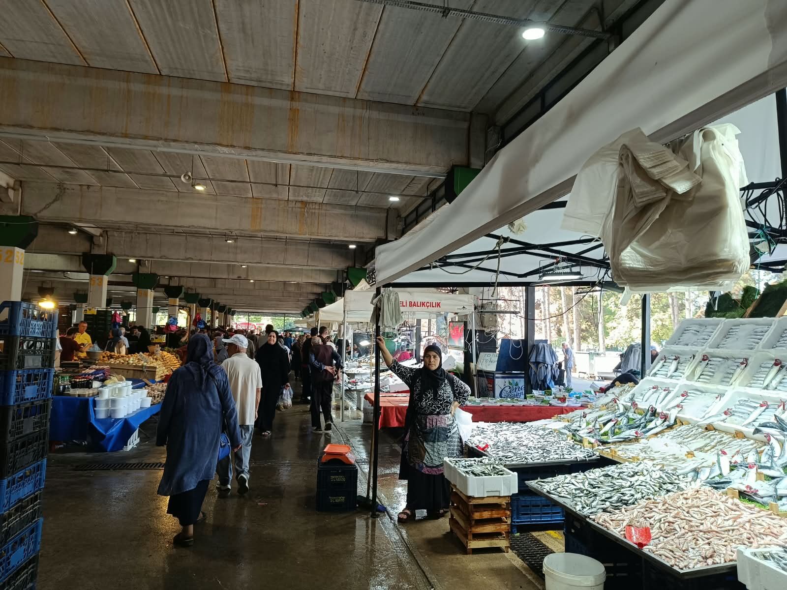 Balık Sezonu Açıldı, Doğu Kışla’da Fiyatlar Belli Oldu (3)