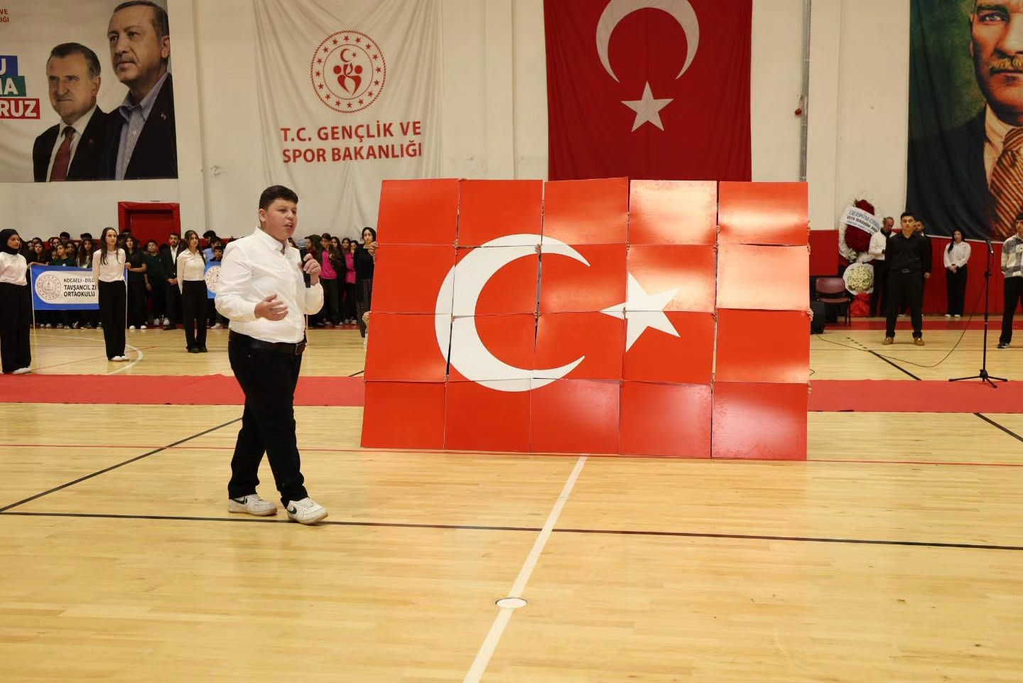 Dilovası'nda 29 Ekim Coşkusu (8)