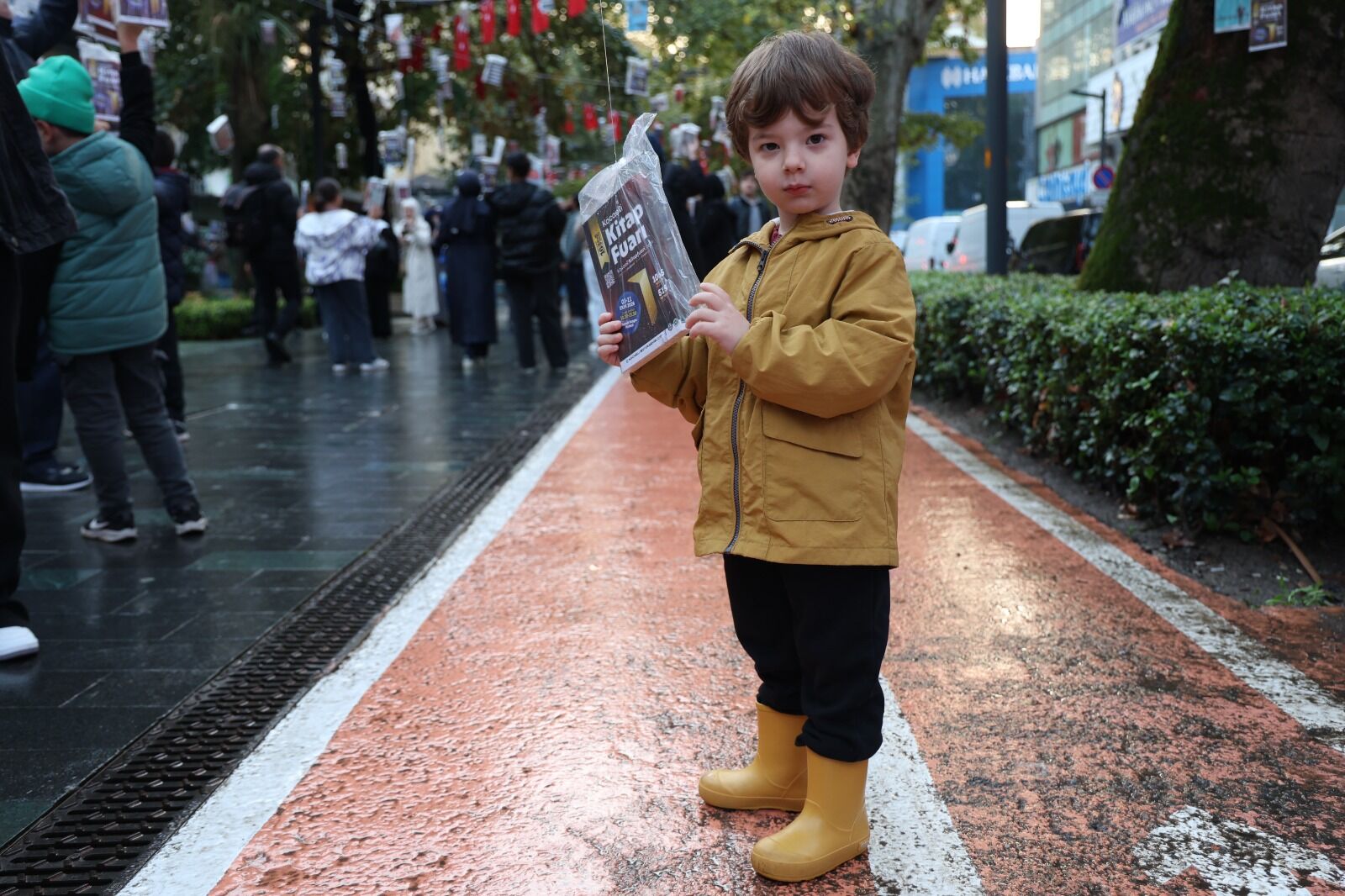 Kocaeli'de Ağaçlar Kitap Açtı (2)