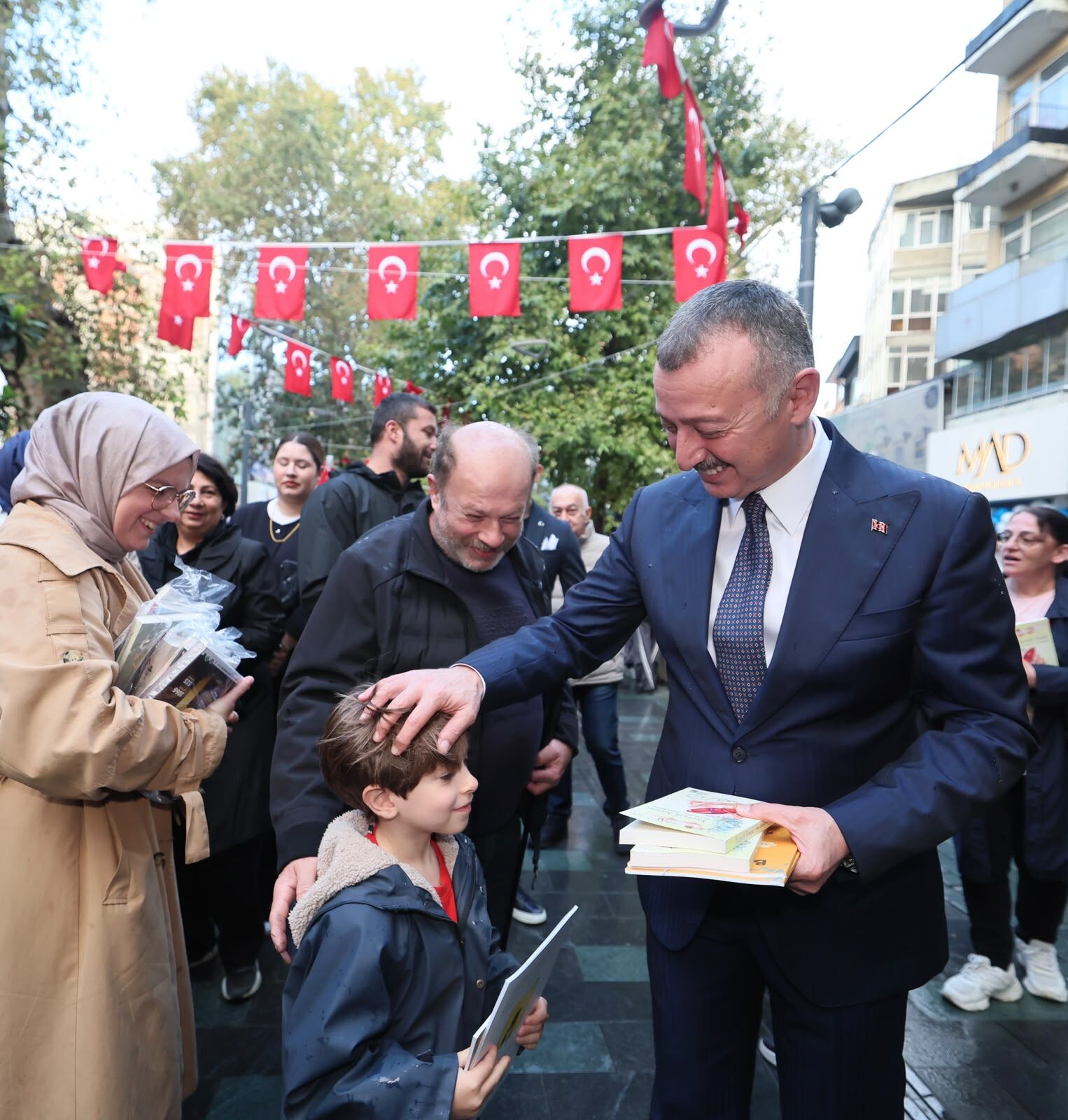 Kocaeli'de Ağaçlar Kitap Açtı (20)